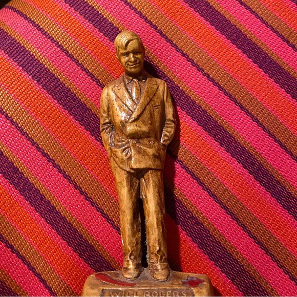 Vintage Will Rogers statue figurine tulsa community chest-red cross 1963 as is - Picture 4 of 16